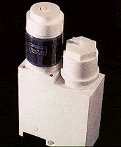 lqfeassembly.gif (15969 bytes)